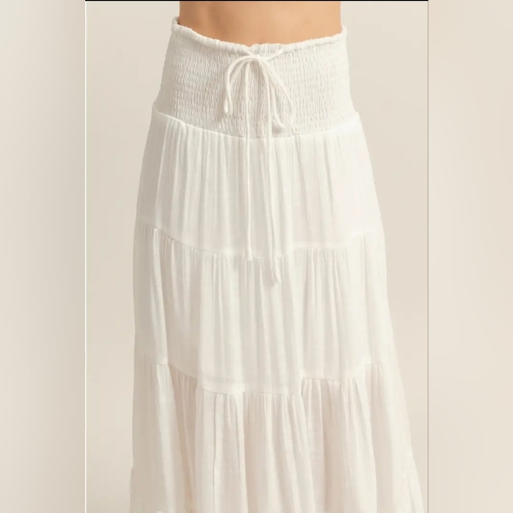 Smocked Waist Tiered Maxi Skirt - Picture 3 of 5